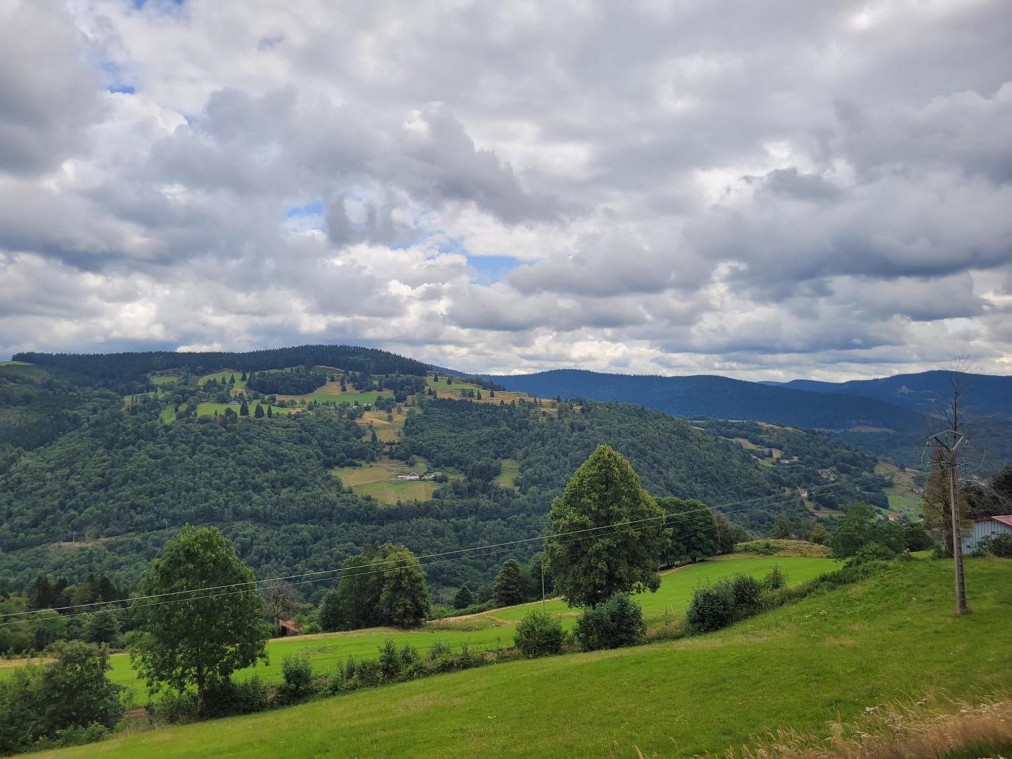Appartement Chaleureux Au Coeur Des Hautes Vosges Вантрон Экстерьер фото